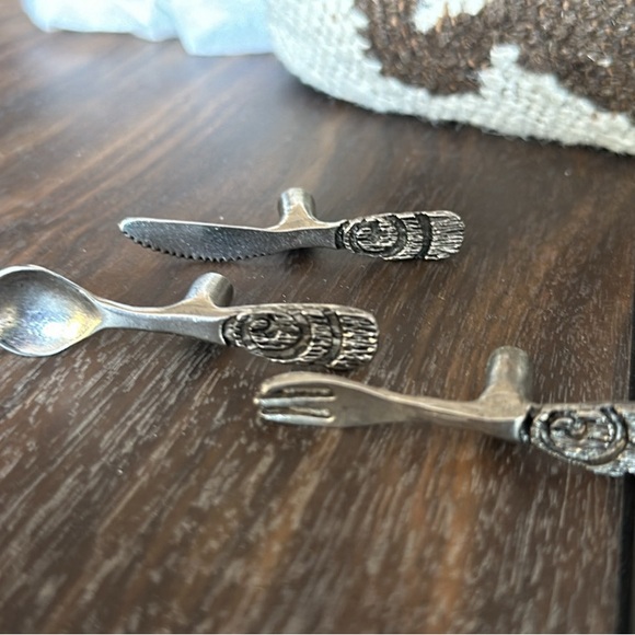 Emenee kitchen knobs - Picture 3 of 9